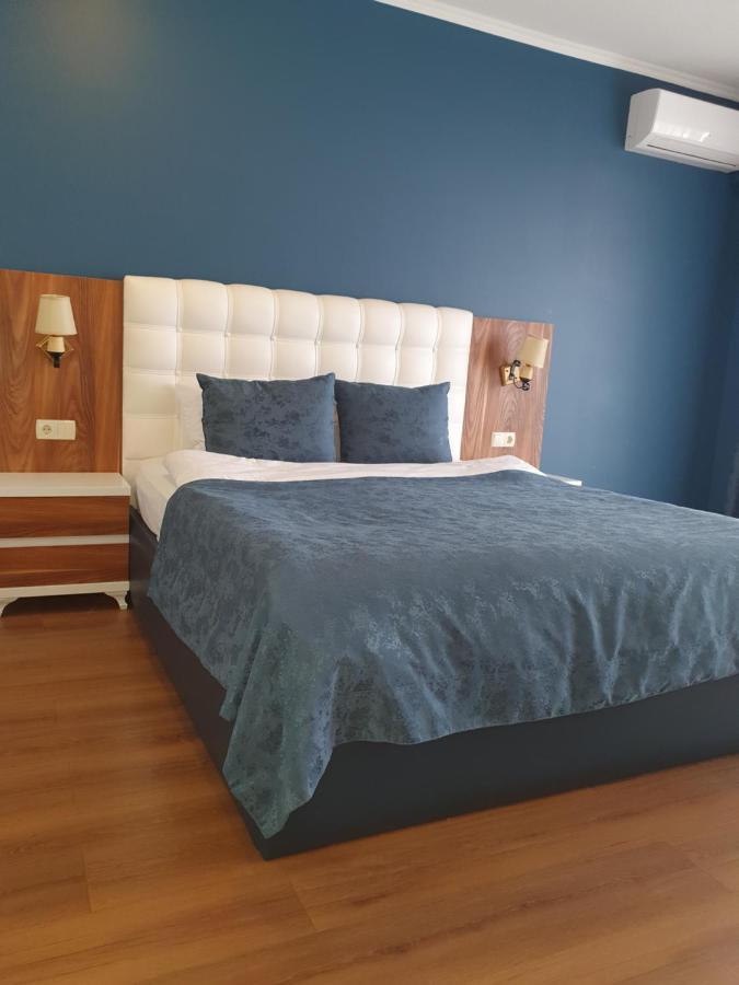 The Fresh Wave Hotel Батуми Экстерьер фото