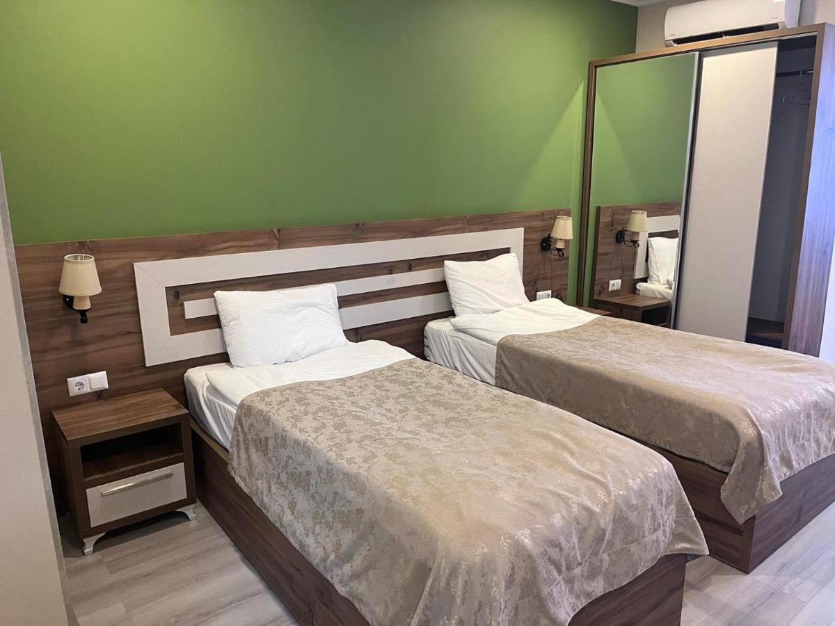 The Fresh Wave Hotel Батуми Экстерьер фото
