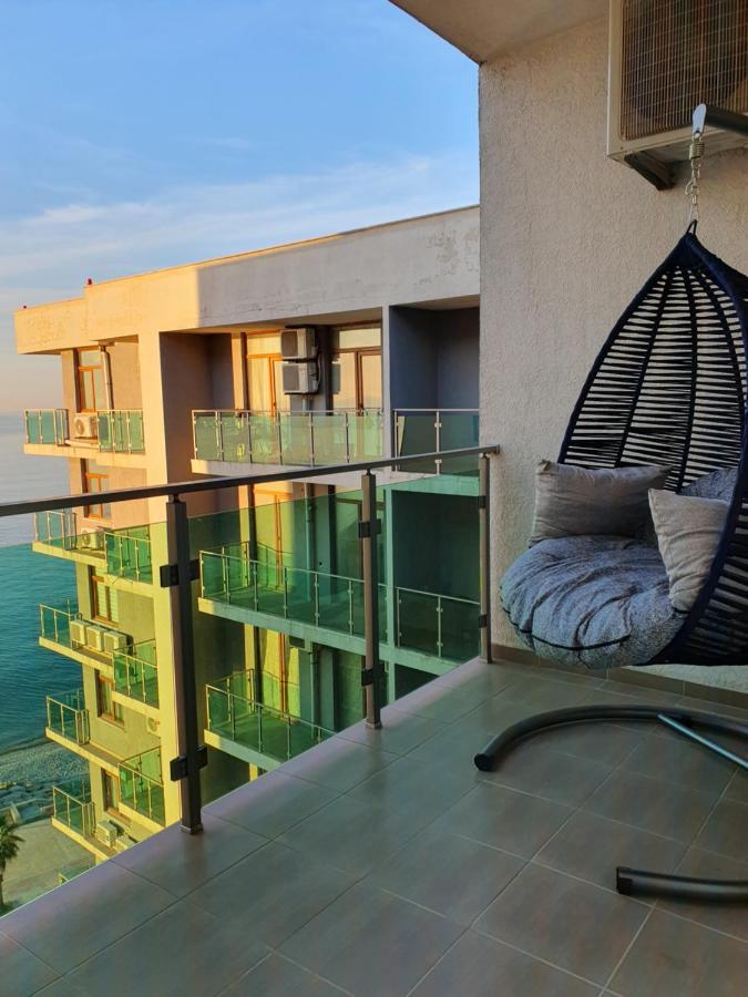 The Fresh Wave Hotel Батуми Экстерьер фото