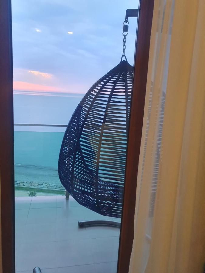 The Fresh Wave Hotel Батуми Экстерьер фото