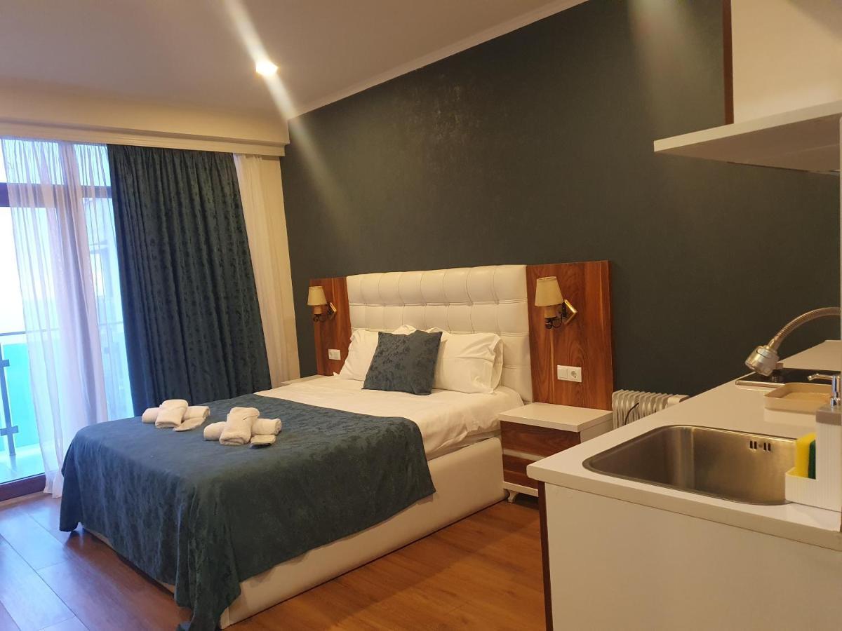 The Fresh Wave Hotel Батуми Экстерьер фото
